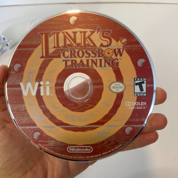 Link's Crossbow Training Wii Game + Official Nintendo Zapper Tested Complete - Picture 6 of 9